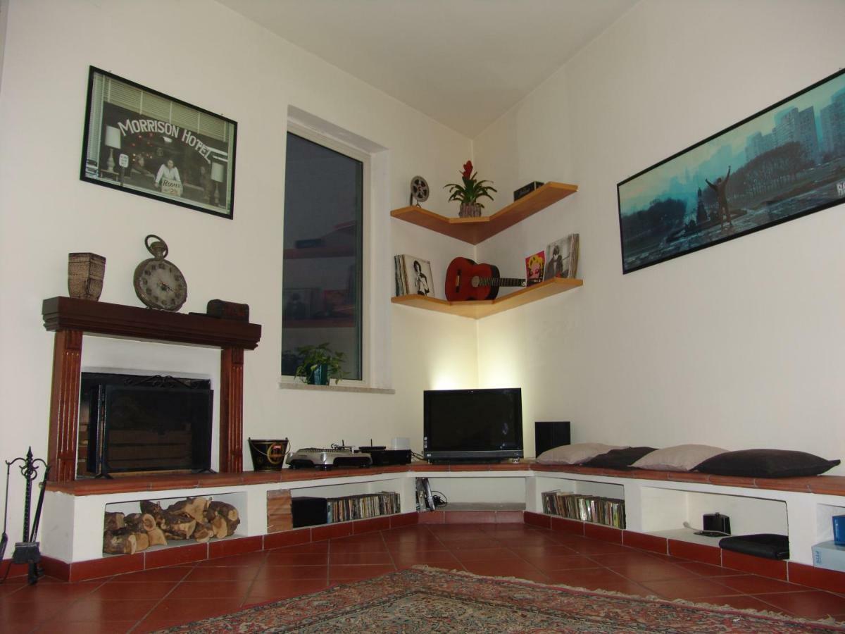 Camera-attico Luminoso Con Terrazza Privatunterkunft Palermo