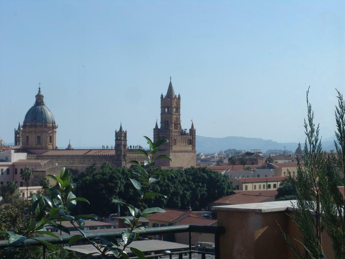 Privatunterkunft Camera-attico Luminoso Con Terrazza